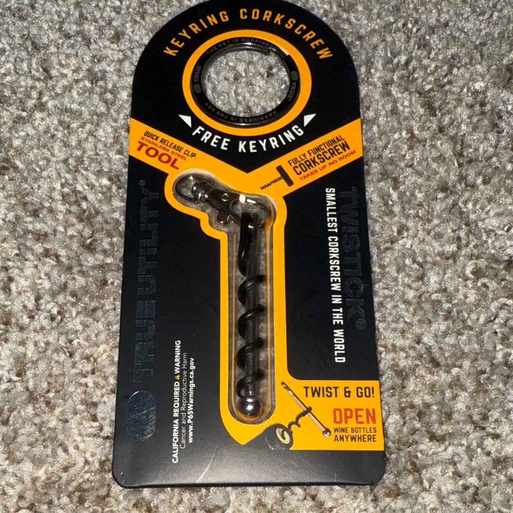 Silver Keyring Corkscrew - Picture 3 of 11